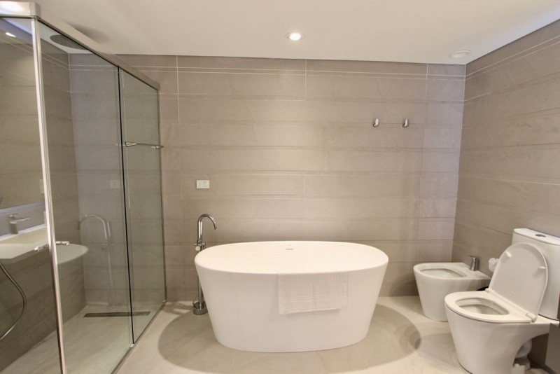 Le Parc III piso alto 